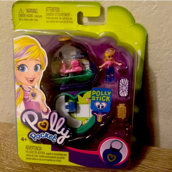 Polly Pocket Tiny Pocket World Polly & Peaches - Picture 1 of 4